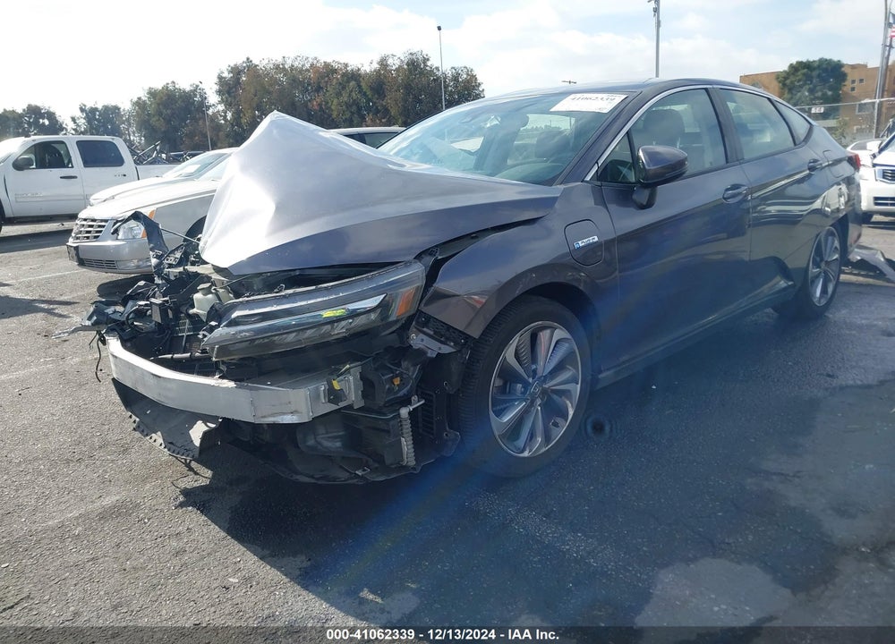 2018 HONDA CLARITY PLUG-IN HYBRID TOURING VIN: JHMZC5F39JC003152