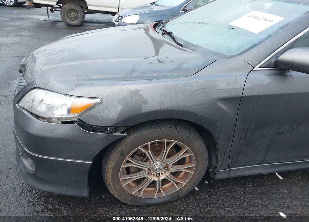 2011 TOYOTA CAMRY SE VIN: 4T1BF3EK5BU215027
