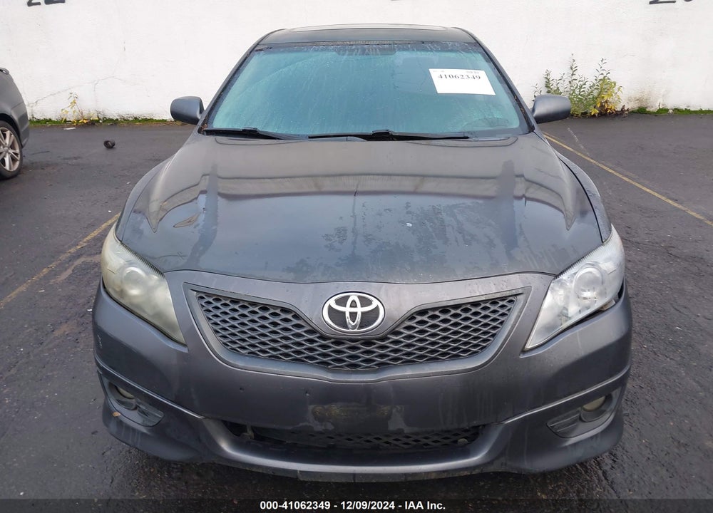 2011 TOYOTA CAMRY SE VIN: 4T1BF3EK5BU215027