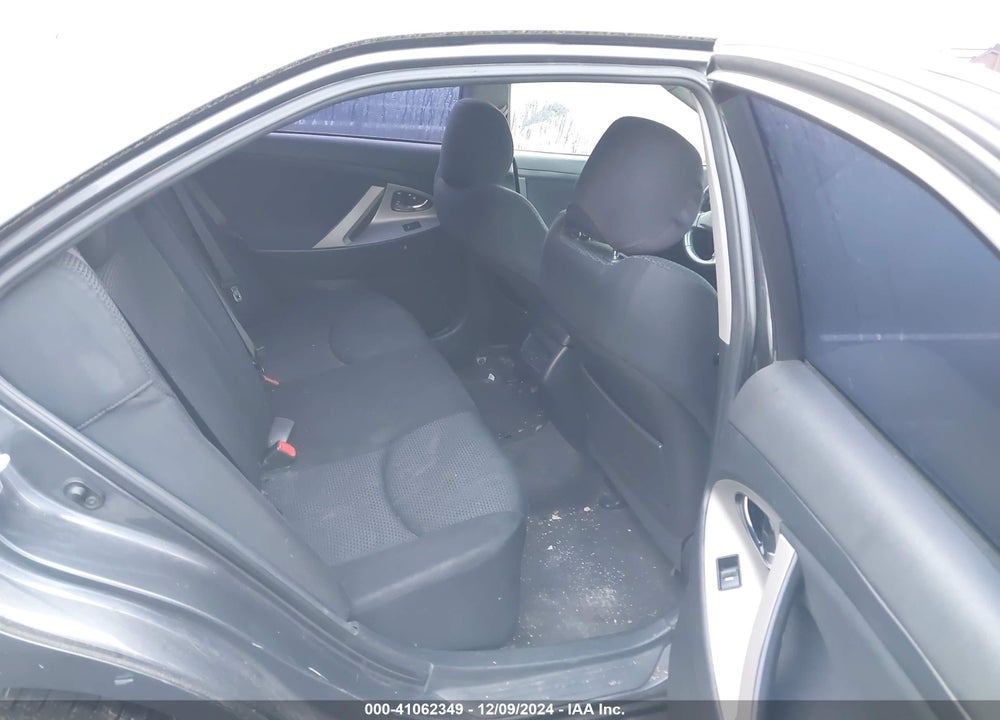 2011 TOYOTA CAMRY SE VIN: 4T1BF3EK5BU215027