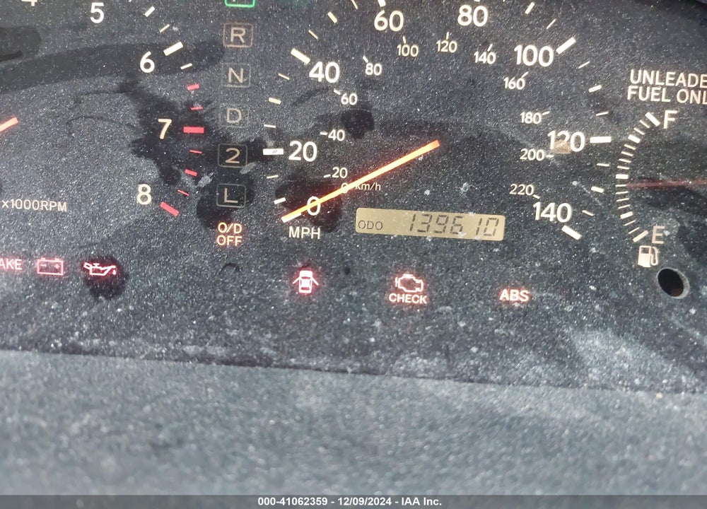 1998 LEXUS ES 300 VIN: JT8BF28G3W5025585