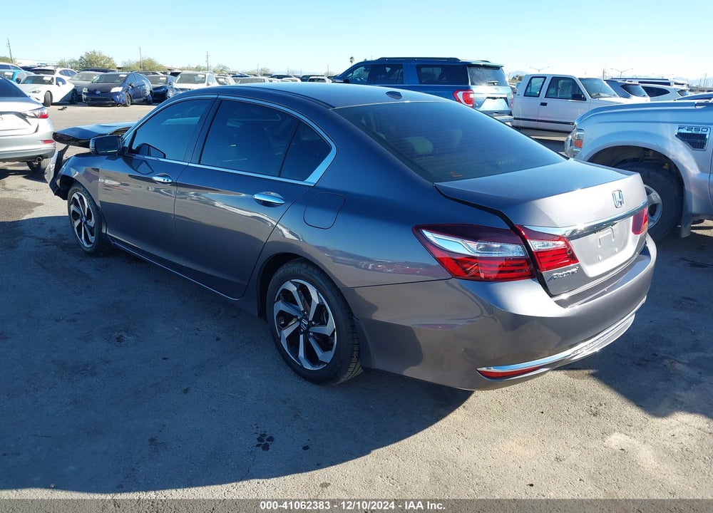 2017 HONDA ACCORD EX VIN: 1HGCR2F74HA260265