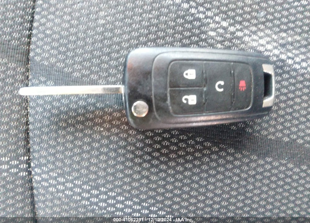2015 CHEVROLET SONIC VIN: 1G1JC6SG4F4205906