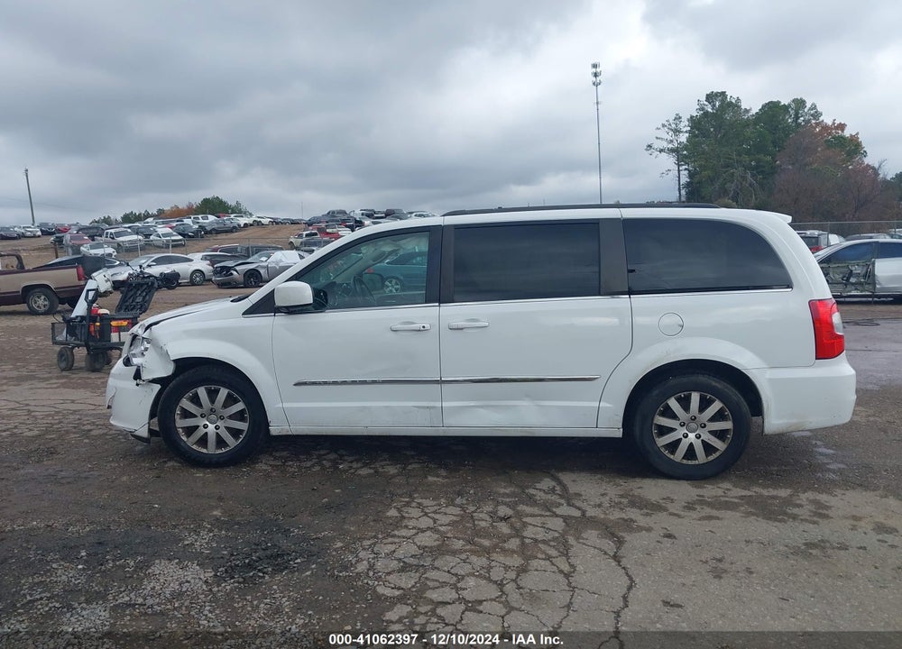 2015 CHRYSLER TOWN & COUNTRY TOURING VIN: 2C4RC1BG9FR570981