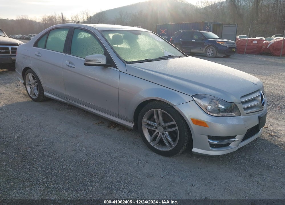 2013 MERCEDES-BENZ C 300 LUXURY 4MATIC/SPORT 4MATIC VIN: WDDGF8AB9DR298745
