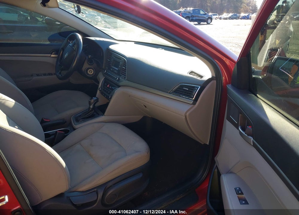 2017 HYUNDAI ELANTRA SE VIN: 5NPD74LF9HH209479