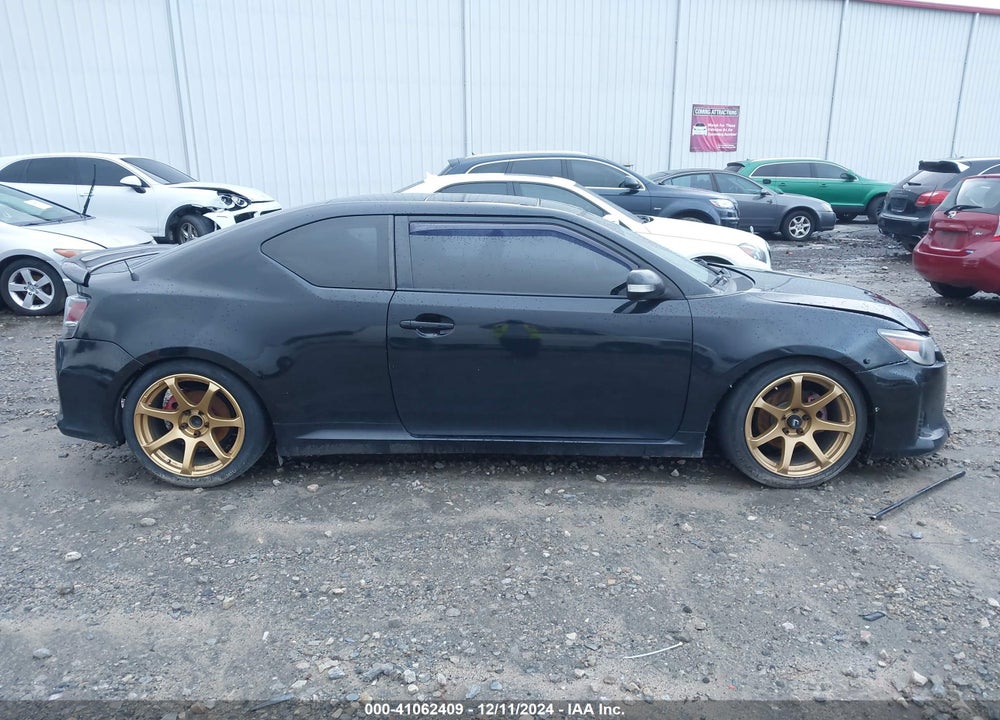2014 SCION TC VIN: JTKJF5C77E3080680