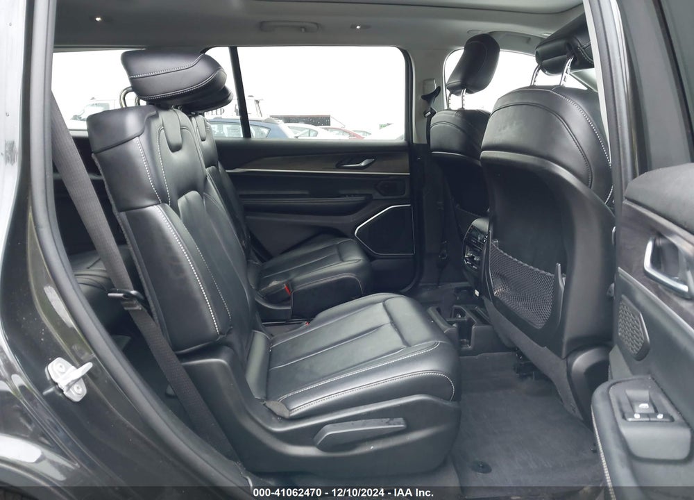 2021 JEEP GRAND CHEROKEE L LIMITED 4X4 VIN: 1C4RJKBG5M8201359