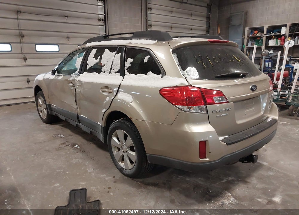 2010 SUBARU OUTBACK 2.5I PREMIUM VIN: 4S4BRCGC9A3381665