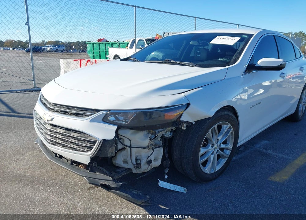 2018 CHEVROLET MALIBU LT VIN: 1G1ZD5ST8JF145908