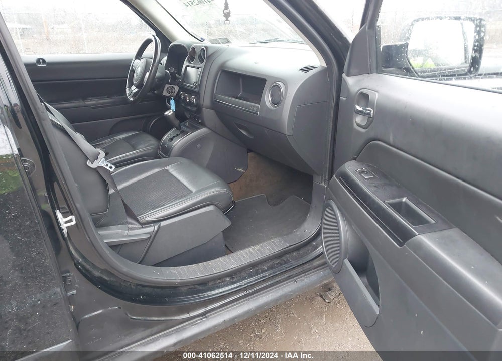 2017 JEEP PATRIOT SPORT SE FWD VIN: 1C4NJPBA5HD156668