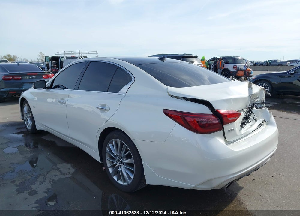 2019 INFINITI Q50 3.0T LUXE VIN: JN1EV7AR7KM593948