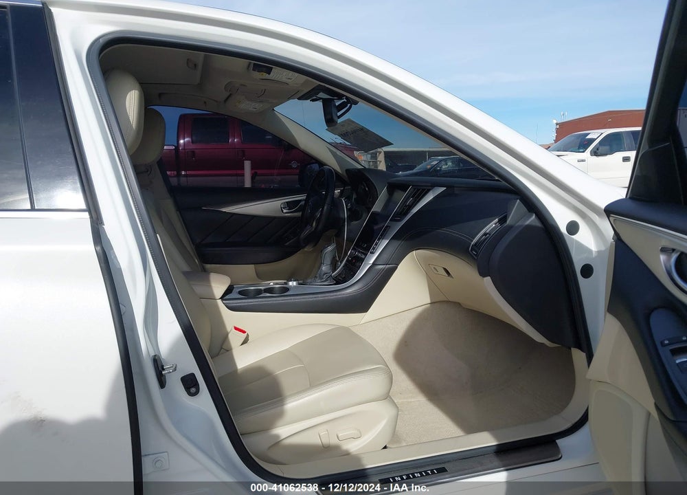 2019 INFINITI Q50 3.0T LUXE VIN: JN1EV7AR7KM593948
