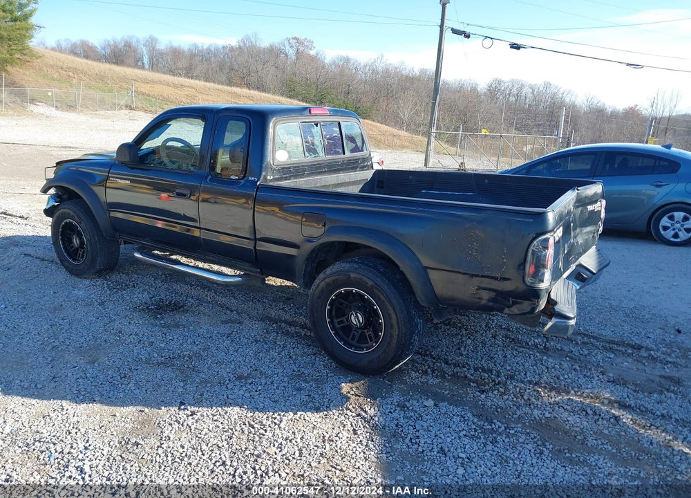 2002 TOYOTA TACOMA VIN: 5TEWM72N82Z135147