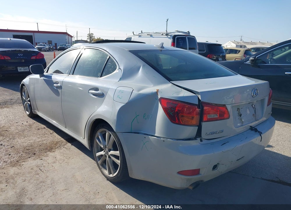 2007 LEXUS IS 250 VIN: JTHBK262172045565