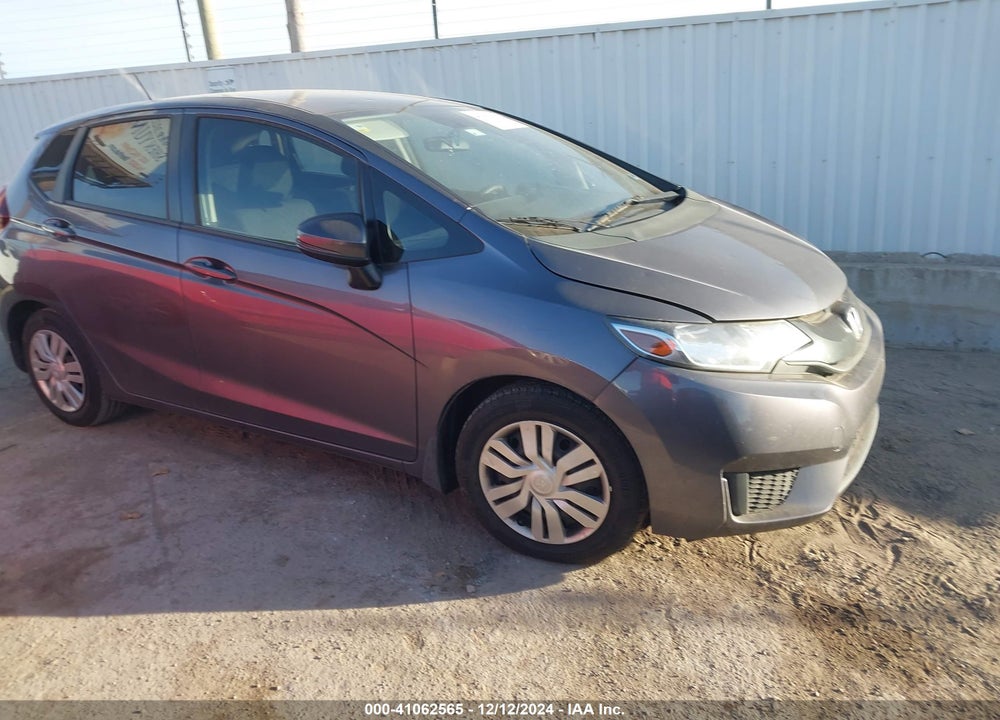 2015 HONDA FIT LX VIN: 3HGGK5H57FM751979
