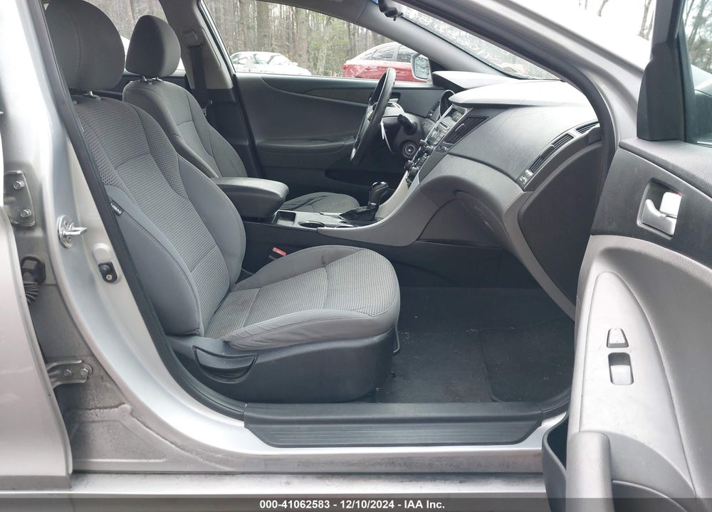 2012 HYUNDAI SONATA GLS VIN: 5NPEB4AC2CH314885