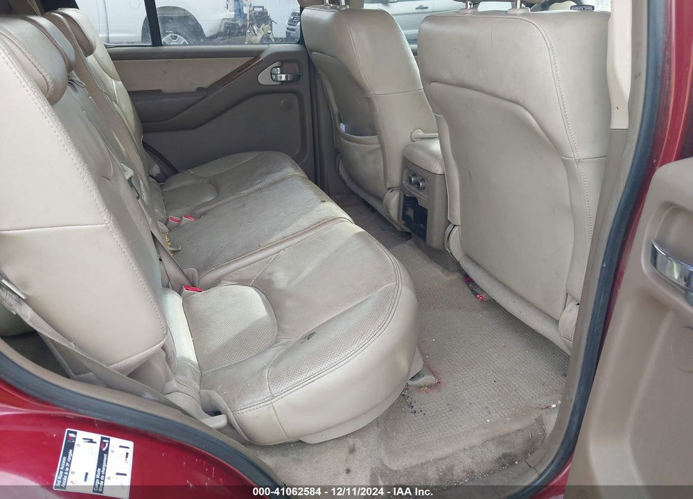 2005 NISSAN PATHFINDER LE VIN: 5N1AR18W45C741021