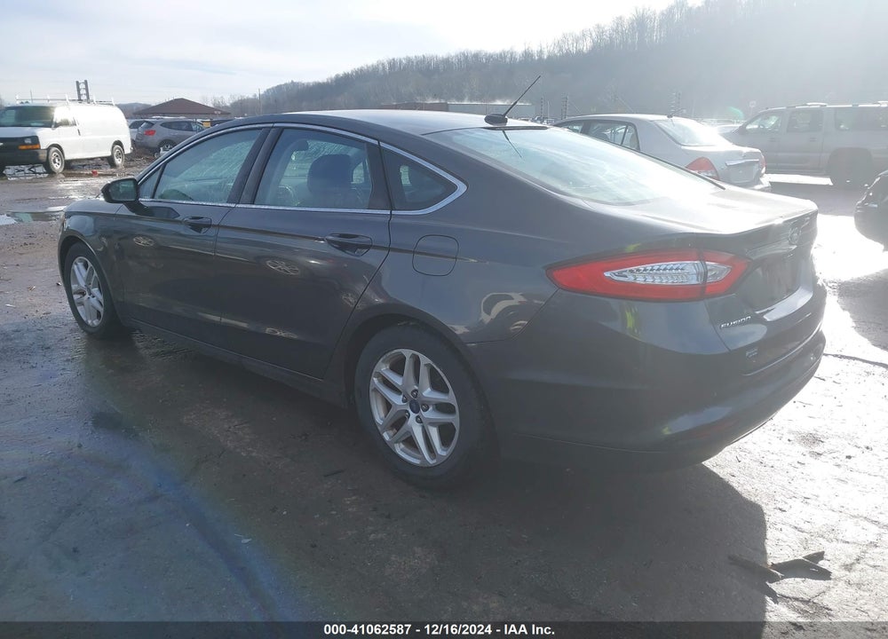 2015 FORD FUSION SE VIN: 3FA6P0HD9FR170885