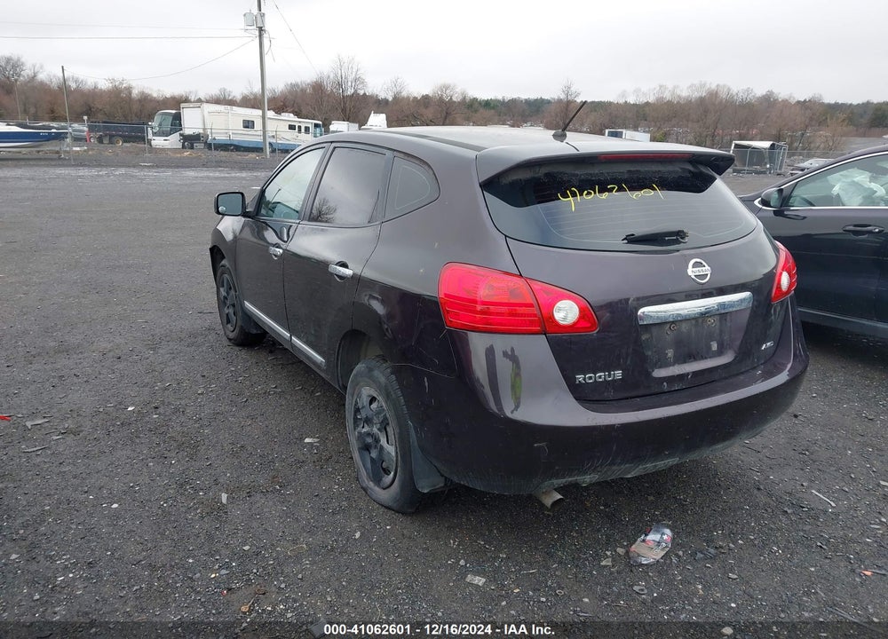 2013 NISSAN ROGUE S VIN: JN8AS5MV9DW647327