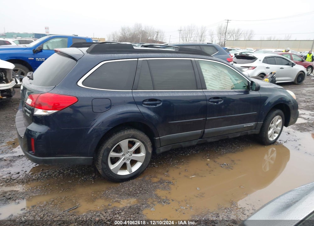 2013 SUBARU OUTBACK 2.5I PREMIUM VIN: 4S4BRBCCXD3244836