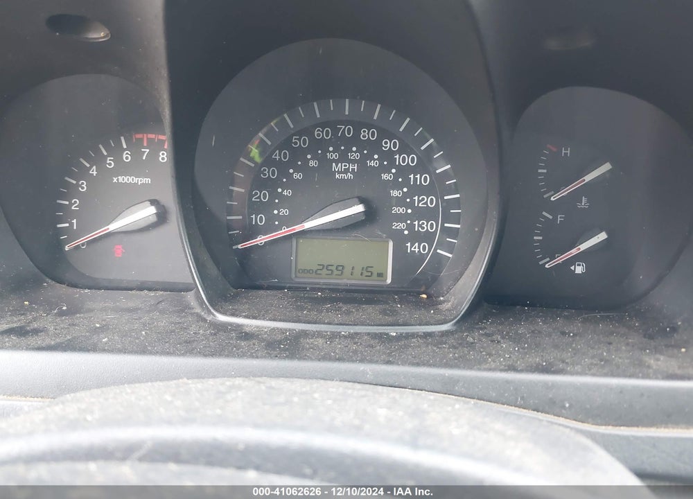 2008 KIA SPECTRA VIN: KNAFE121085500310