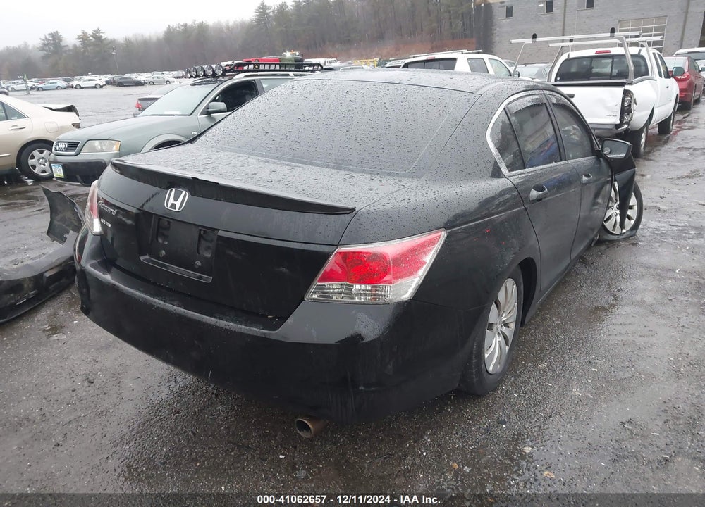2009 HONDA ACCORD 2.4 LX VIN: 1HGCP26339A010424