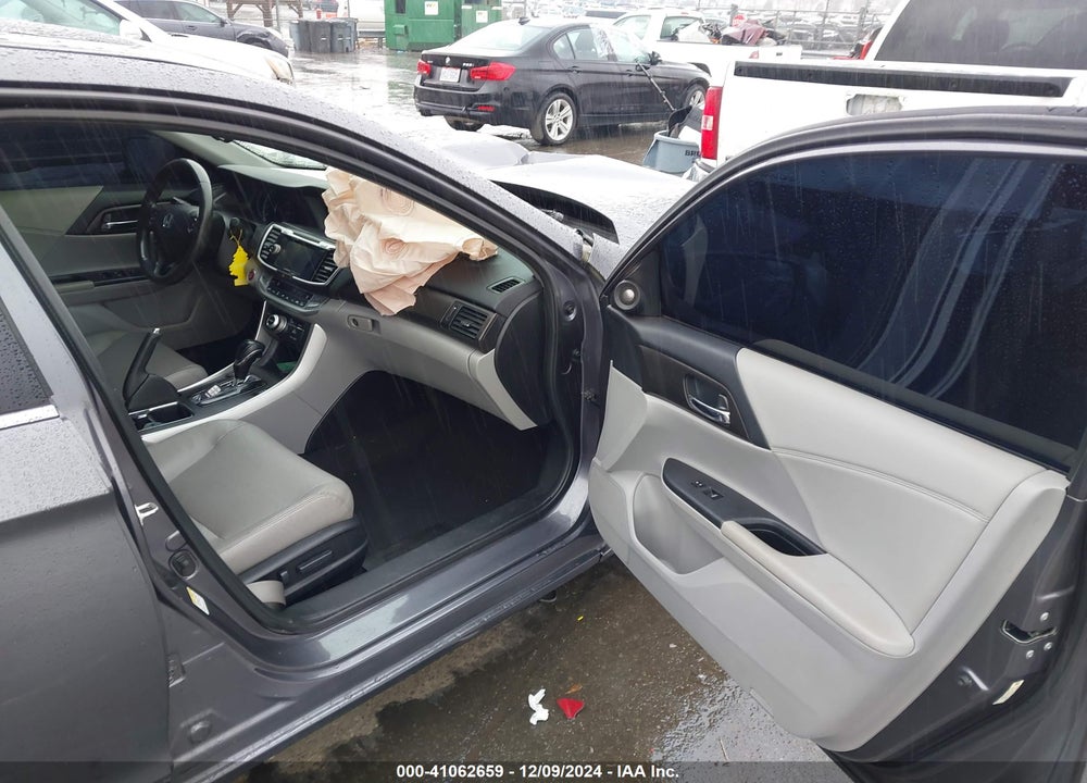 2014 HONDA ACCORD EX-L V-6 VIN: 1HGCR3F85EA029322
