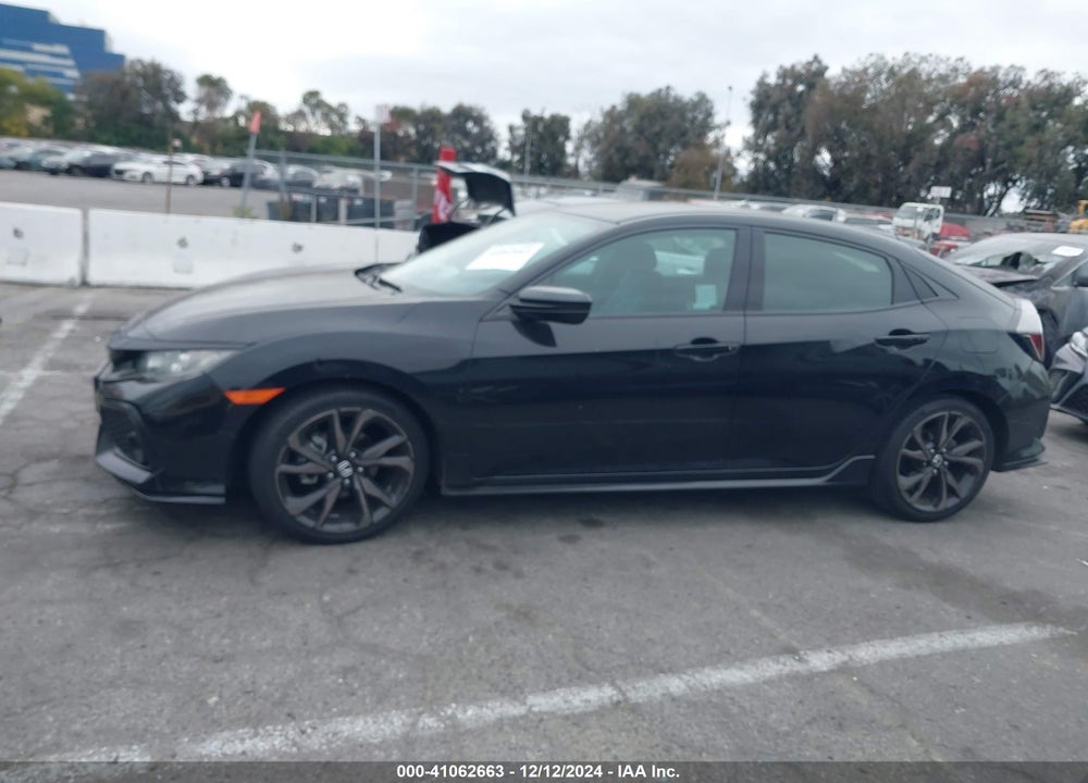 2018 HONDA CIVIC SPORT VIN: SHHFK7H40JU428317