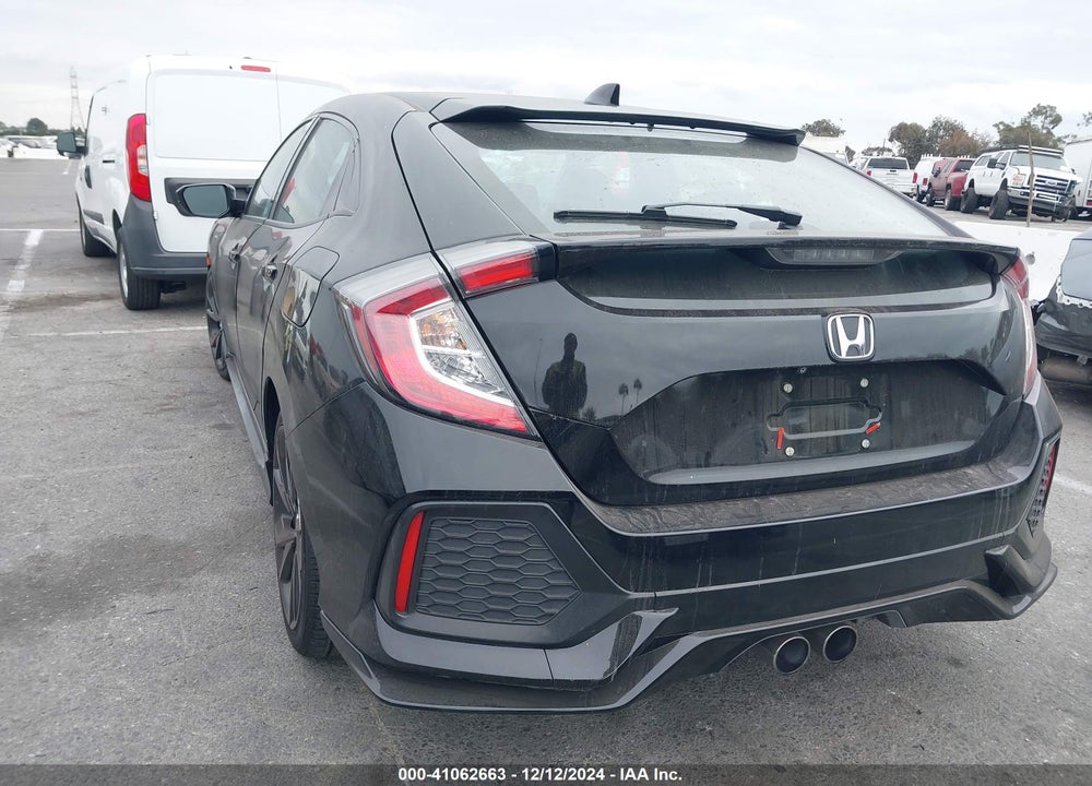 2018 HONDA CIVIC SPORT VIN: SHHFK7H40JU428317