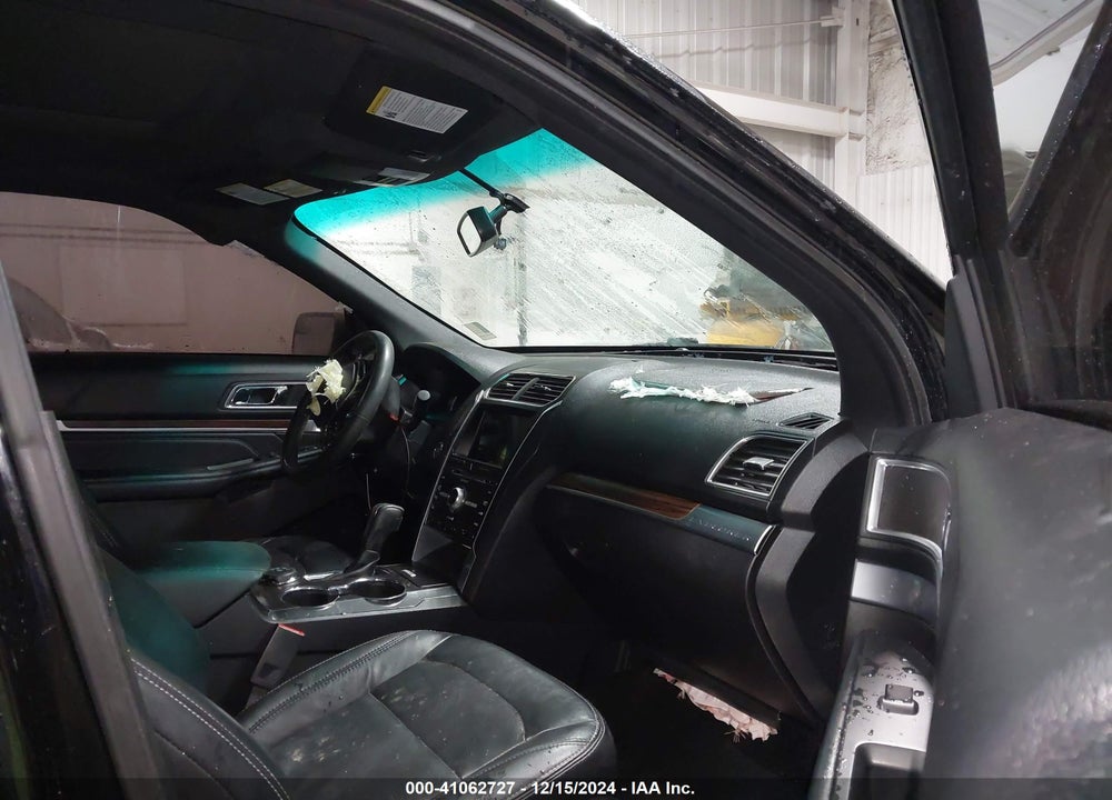 2017 FORD EXPLORER LIMITED VIN: 1FM5K8F81HGC93823