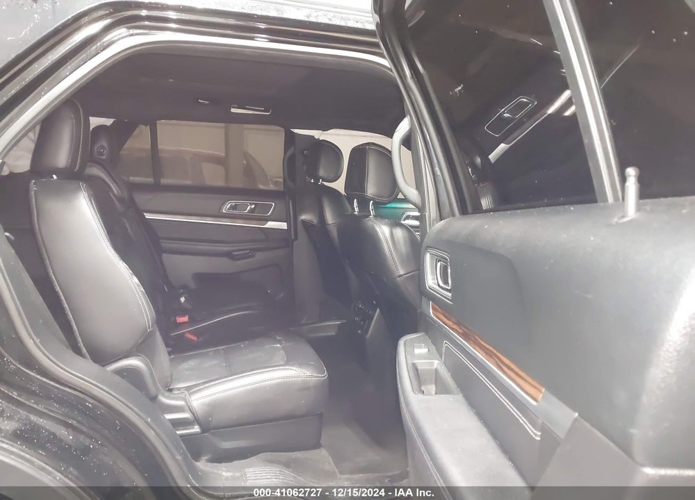 2017 FORD EXPLORER LIMITED VIN: 1FM5K8F81HGC93823