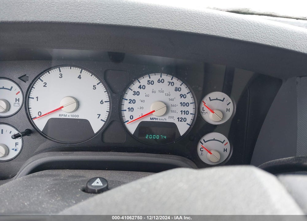 2008 DODGE RAM 1500 SLT VIN: 1D7HU18288J179502