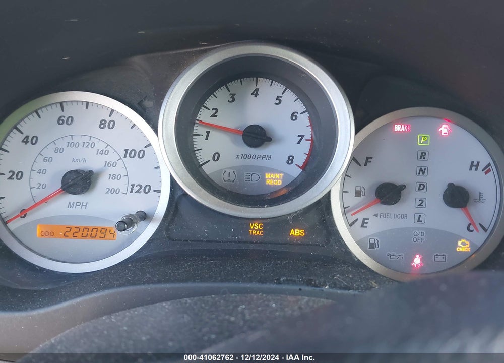 2004 TOYOTA RAV4 VIN: JTEHD20V640007874