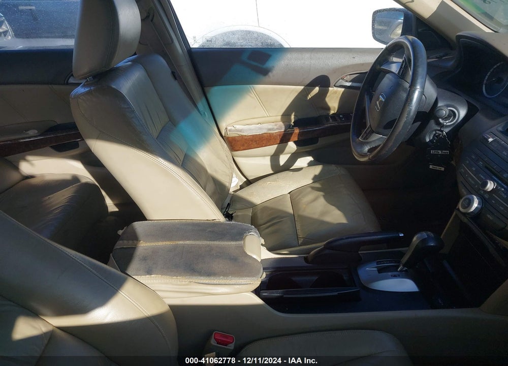 2008 HONDA ACCORD 3.5 EX-L VIN: 1HGCP36888A052247