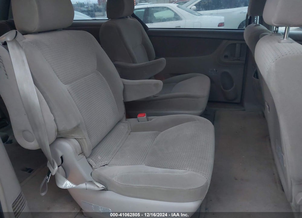 2006 TOYOTA SIENNA LE VIN: 5TDZA23C66S459139