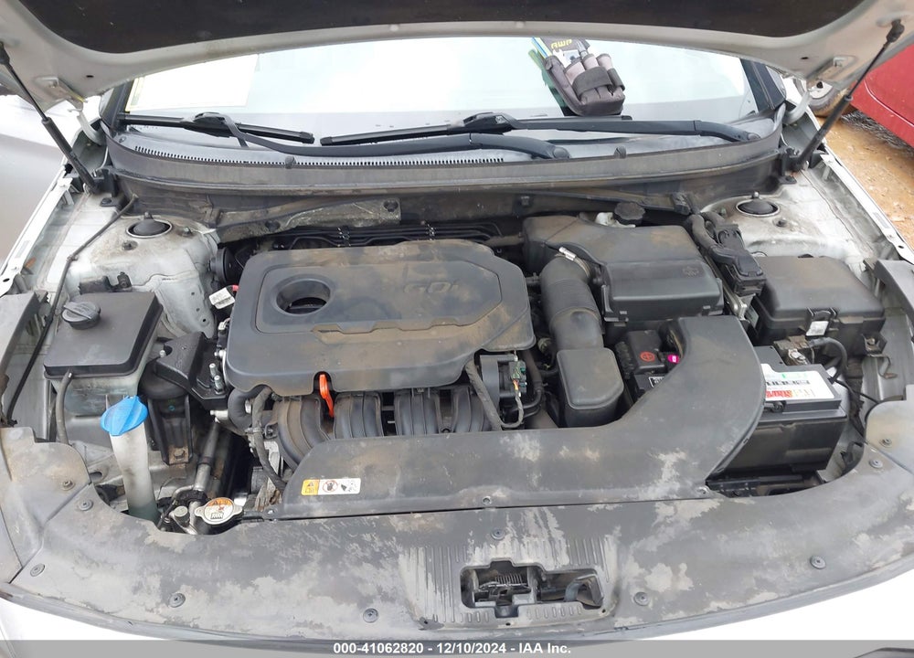 2015 HYUNDAI SONATA SPORT VIN: 5NPE34AF4FH051679