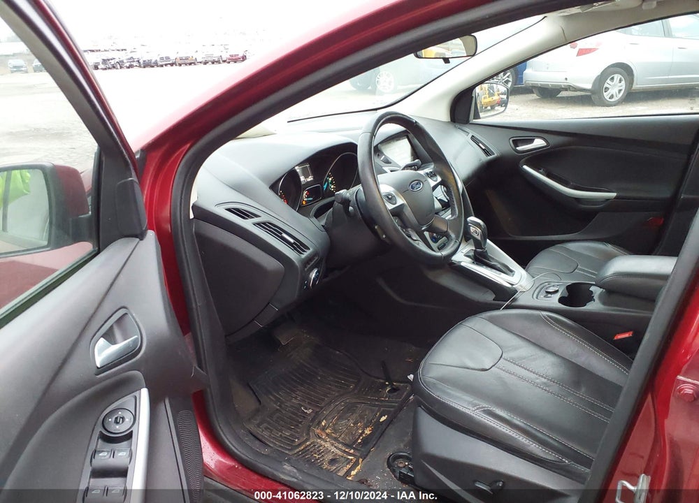 2014 FORD FOCUS SE VIN: 1FADP3F24EL129524
