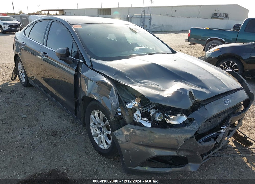 2016 FORD FUSION S VIN: 1FA6P0G74G5118029