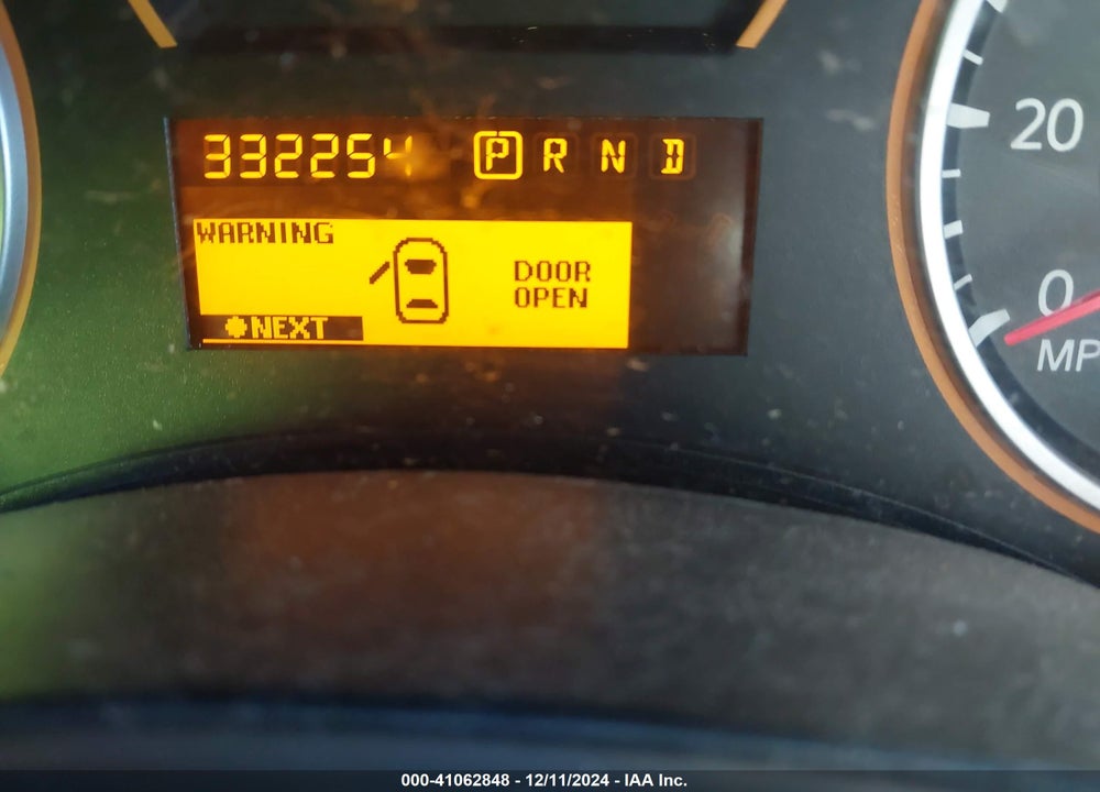 2011 NISSAN TITAN SV VIN: 1N6BA0ED3BN320725