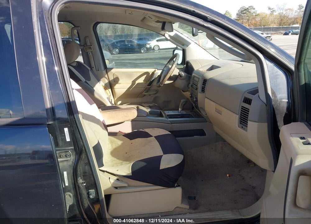 2011 NISSAN TITAN SV VIN: 1N6BA0ED3BN320725
