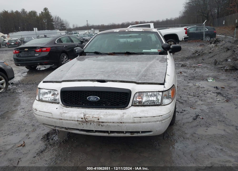 2008 FORD CROWN VICTORIA POLICE/POLICE INTERCEPTOR VIN: 2FAHP71VX8X156910