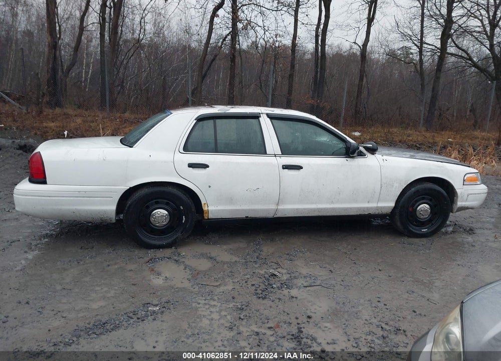 2008 FORD CROWN VICTORIA POLICE/POLICE INTERCEPTOR VIN: 2FAHP71VX8X156910