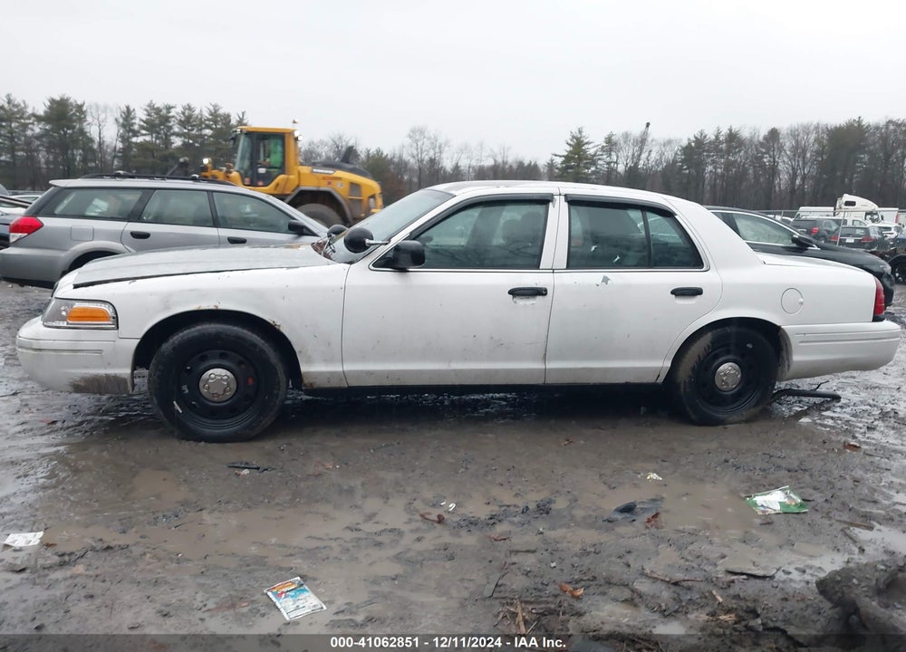 2008 FORD CROWN VICTORIA POLICE/POLICE INTERCEPTOR VIN: 2FAHP71VX8X156910