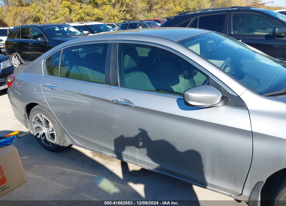 2017 HONDA ACCORD LX VIN: 1HGCR2F3XHA176237