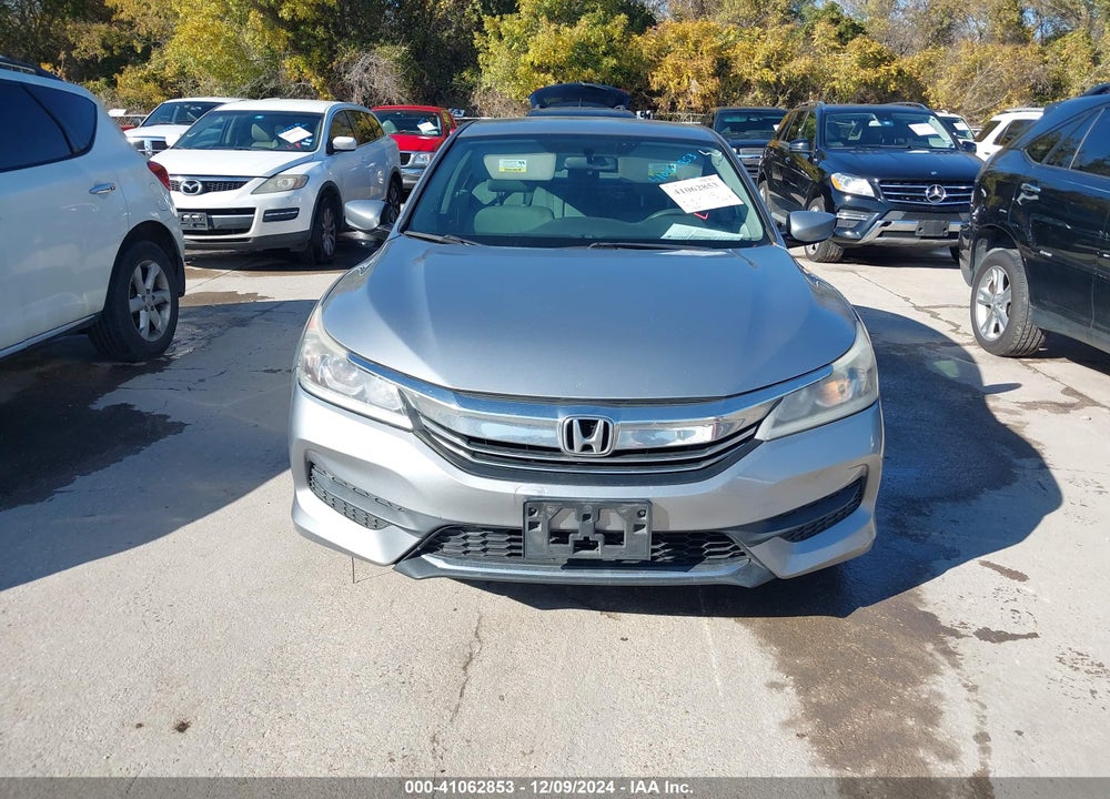 2017 HONDA ACCORD LX VIN: 1HGCR2F3XHA176237
