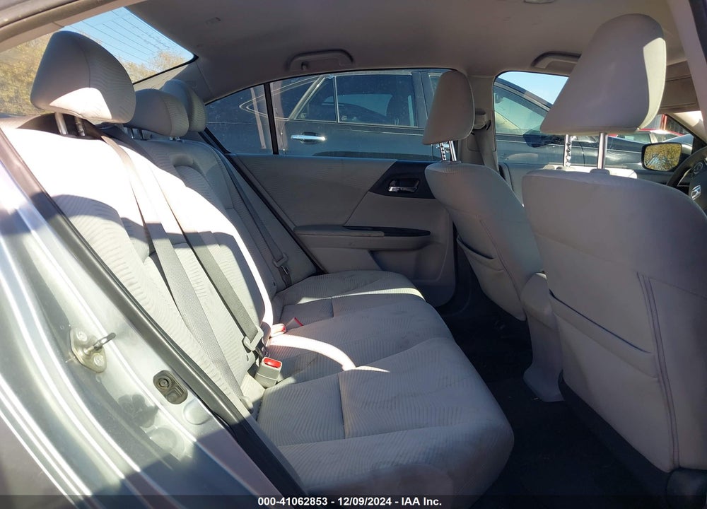 2017 HONDA ACCORD LX VIN: 1HGCR2F3XHA176237