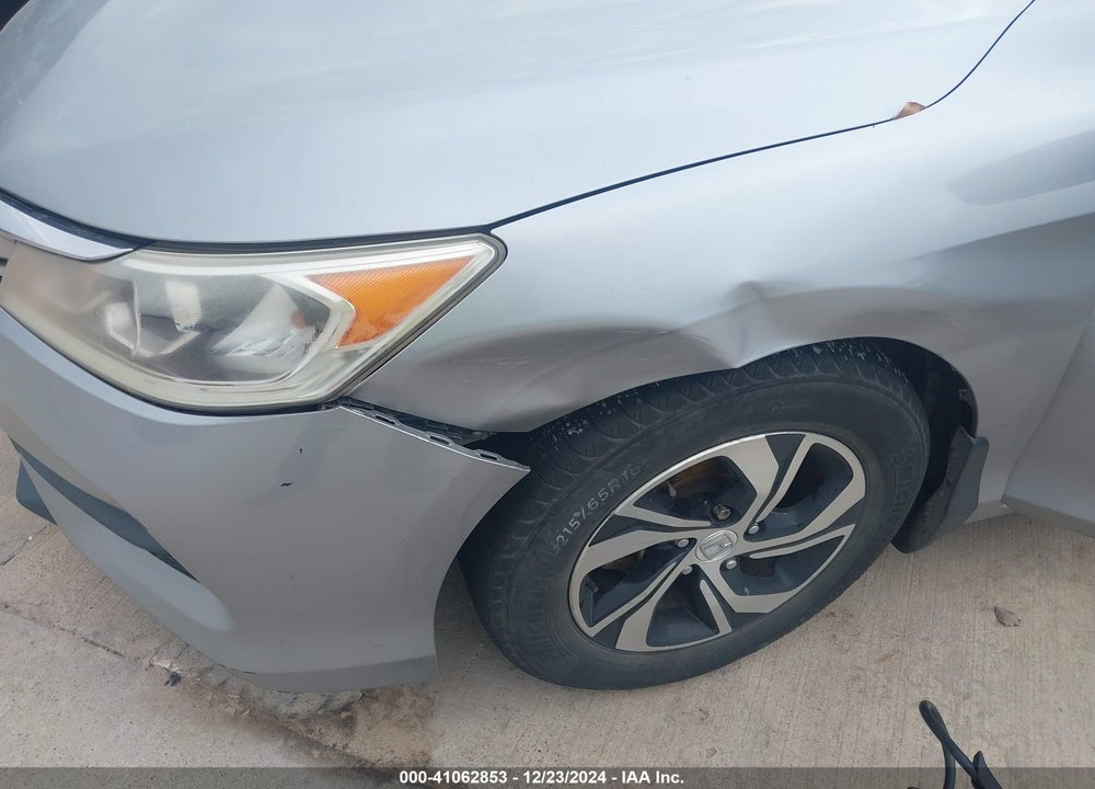 2017 HONDA ACCORD LX VIN: 1HGCR2F3XHA176237