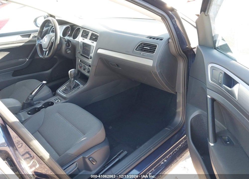 2017 VOLKSWAGEN GOLF SPORTWAGEN VIN: 3VW017AU3HM528645