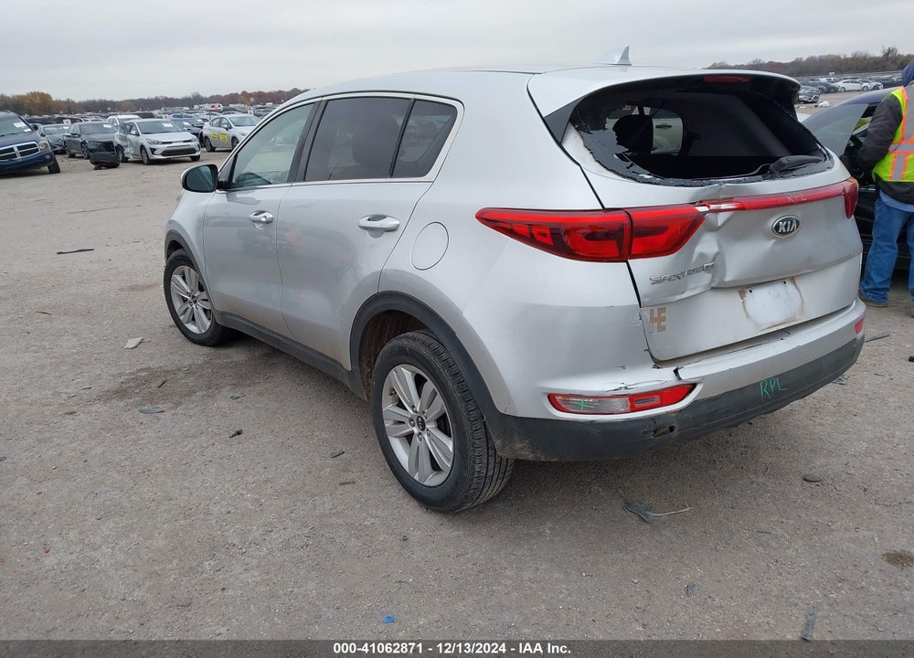 2018 KIA SPORTAGE LX VIN: KNDPM3ACXJ7331500